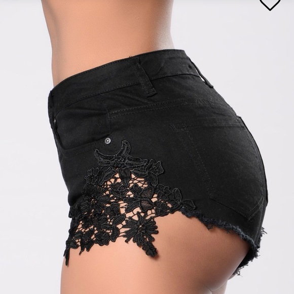 NEW Booty shorts - Picture 3 of 4